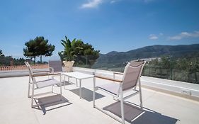 Aura Apartments