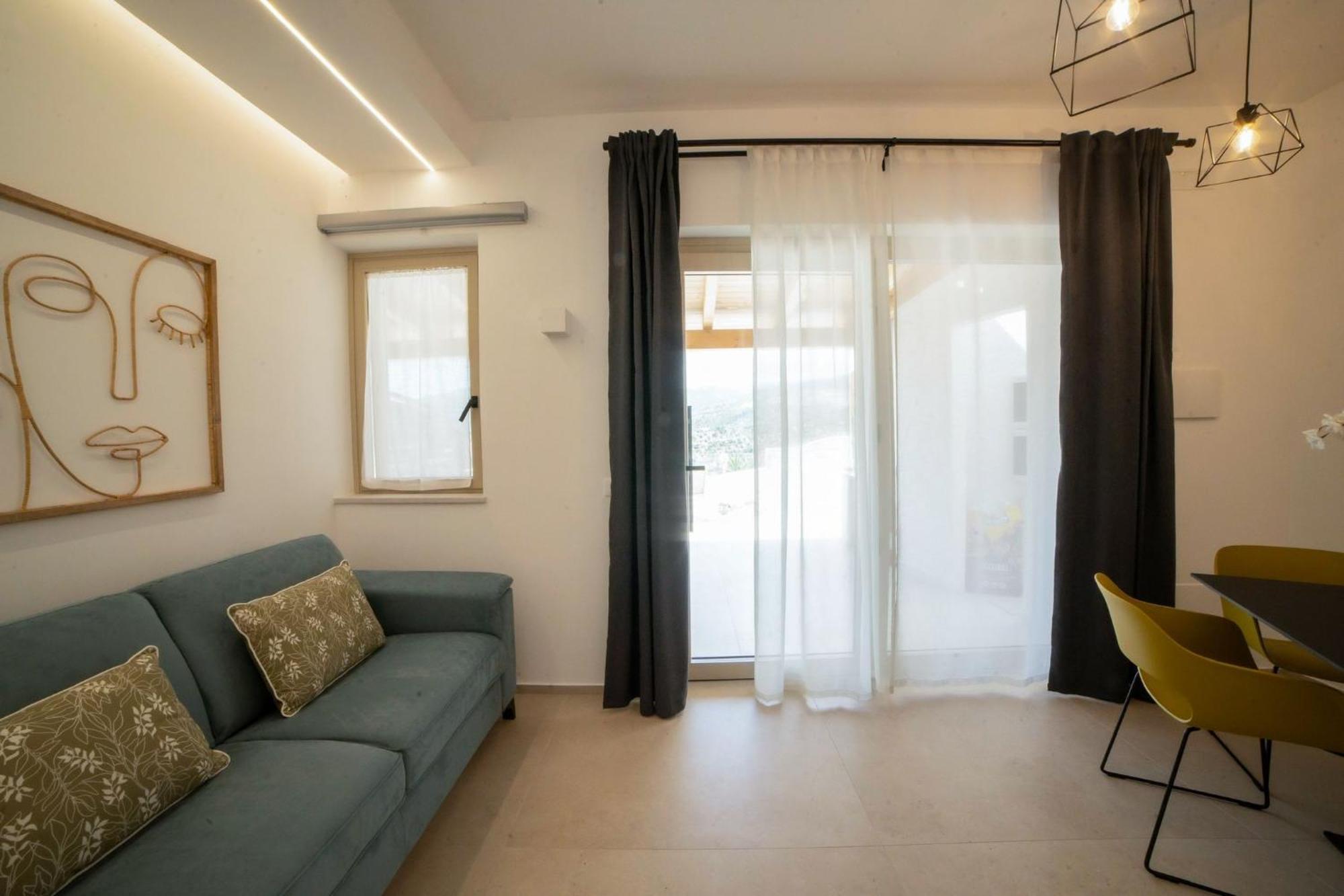 Aura Apartments Mattinata Extérieur photo